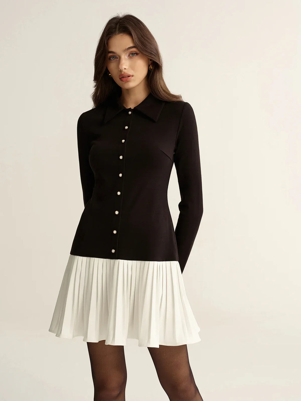 Contrast Pleated Hem Collared Mini Dress