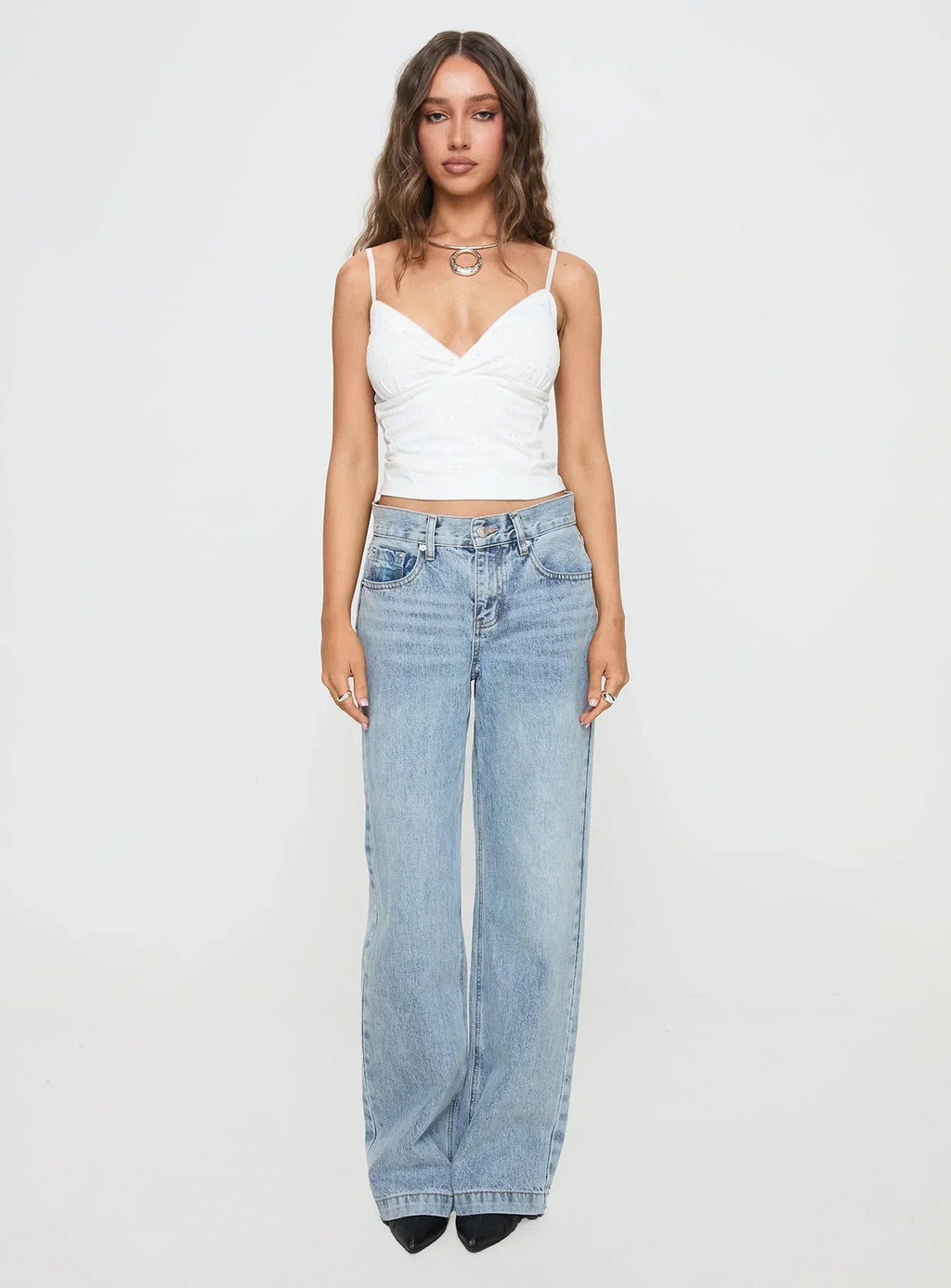 Anelli Low Rise Straight Leg Jeans Light Blue Wash