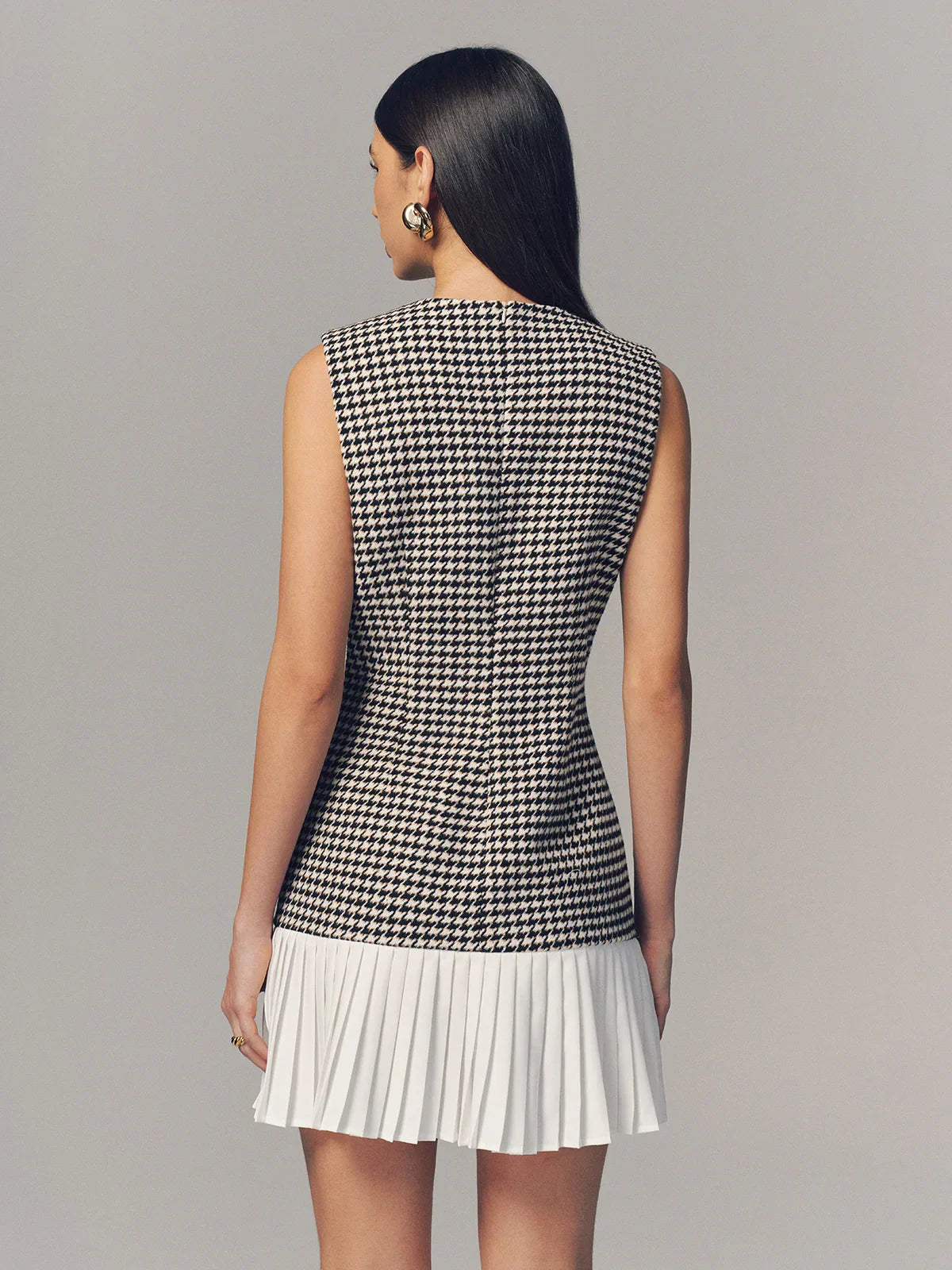 Houndstooth Sleeveless Pleated Hem Mini Dress