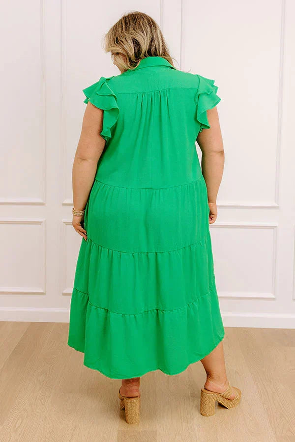 Sunny Spritzer Tiered Midi Dress in Kelly Green Curves